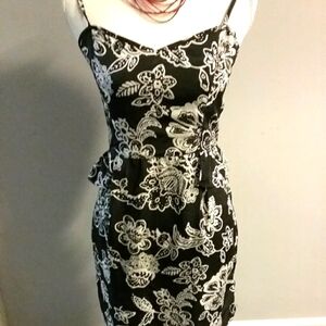 American Eagle Outfitters size 8 women's black and white floral dress